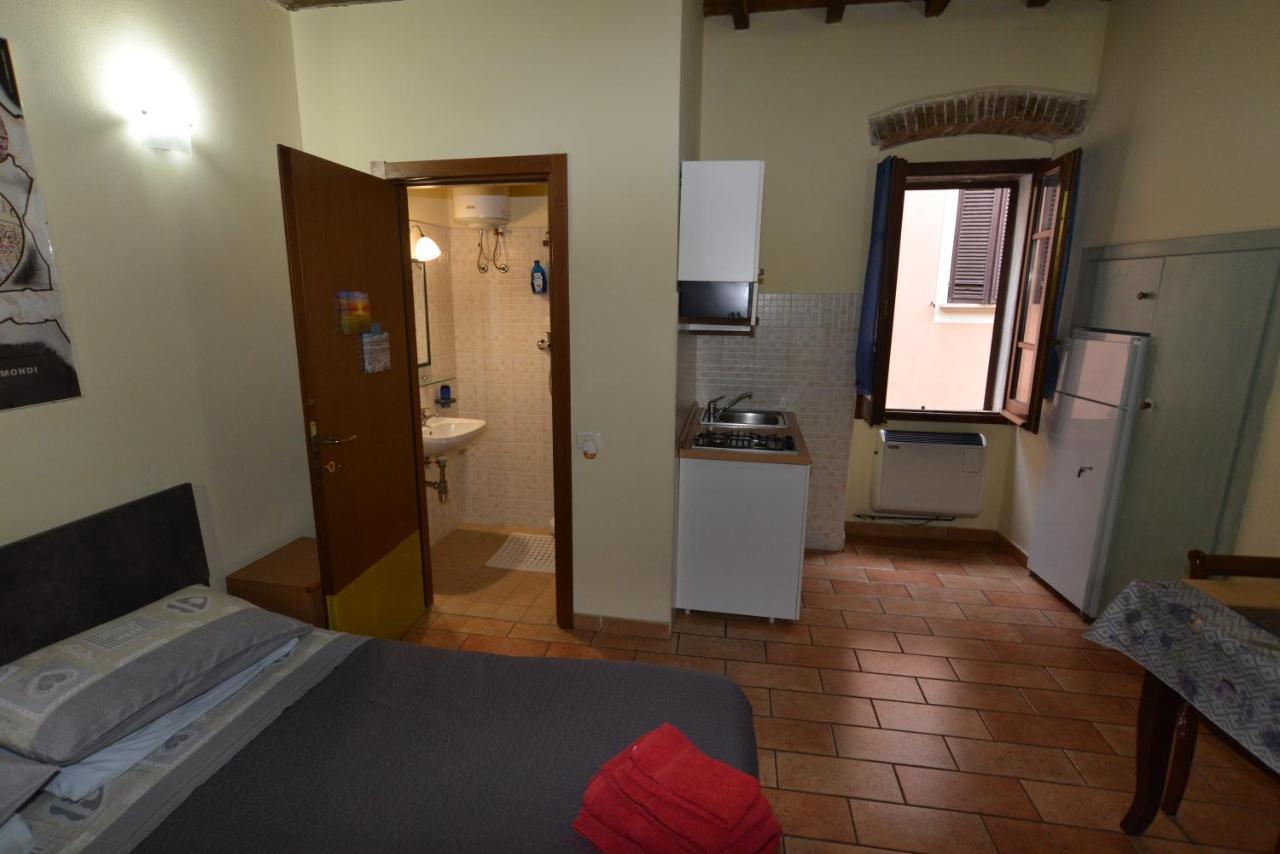 Via Della Posterna Apartment สโปเลโต ภายนอก รูปภาพ