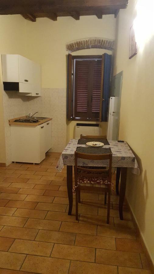 Via Della Posterna Apartment สโปเลโต ภายนอก รูปภาพ