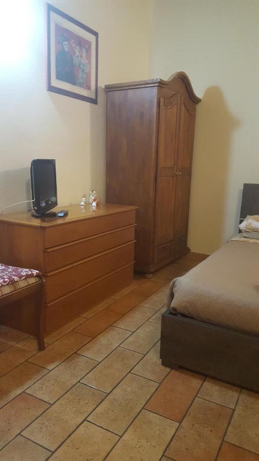 Via Della Posterna Apartment สโปเลโต ภายนอก รูปภาพ